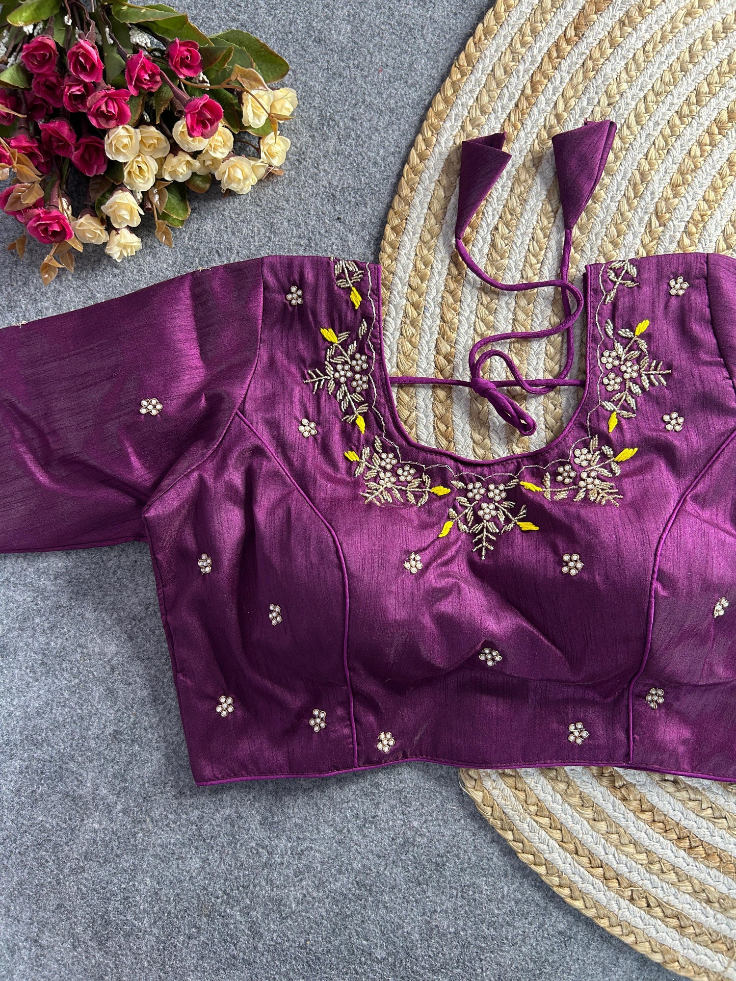 Blouse : New Arrivals