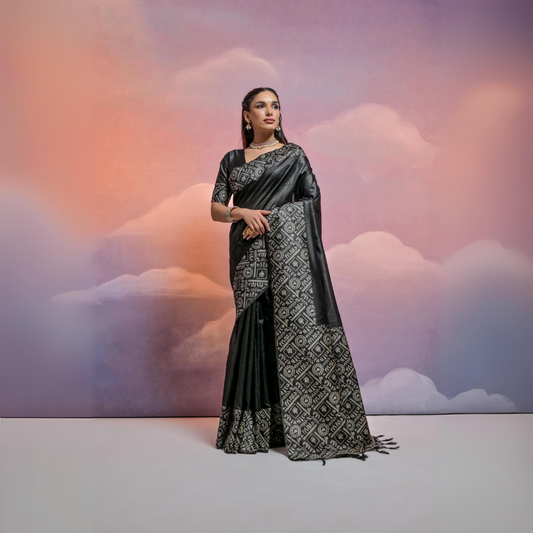 Elegant Soft Banglori Silk Saree with Warli Weaving Pallu