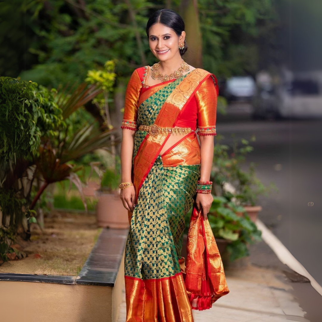 Elegant Soft Lichi Silk Saree with Rich Pallu & Jacquard Work