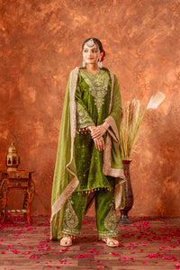 Green Sequins Embroidery Work Viscose Velvet Suit