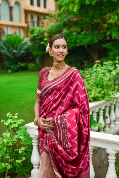 Handloom Zigzag Saree