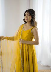 Aamras Chanderi Suit