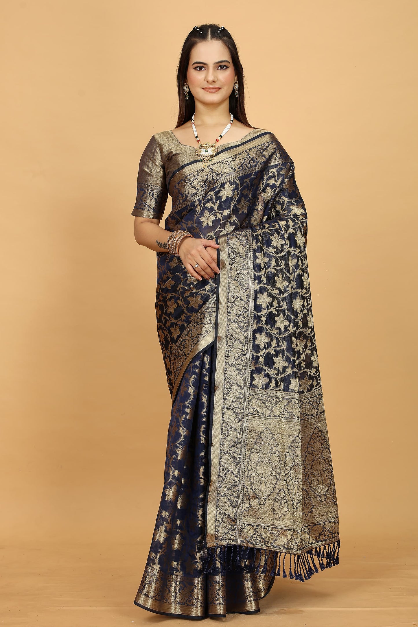 Soft Organza Saree with Rich Jari Detailing – Ideal for Weddings and 